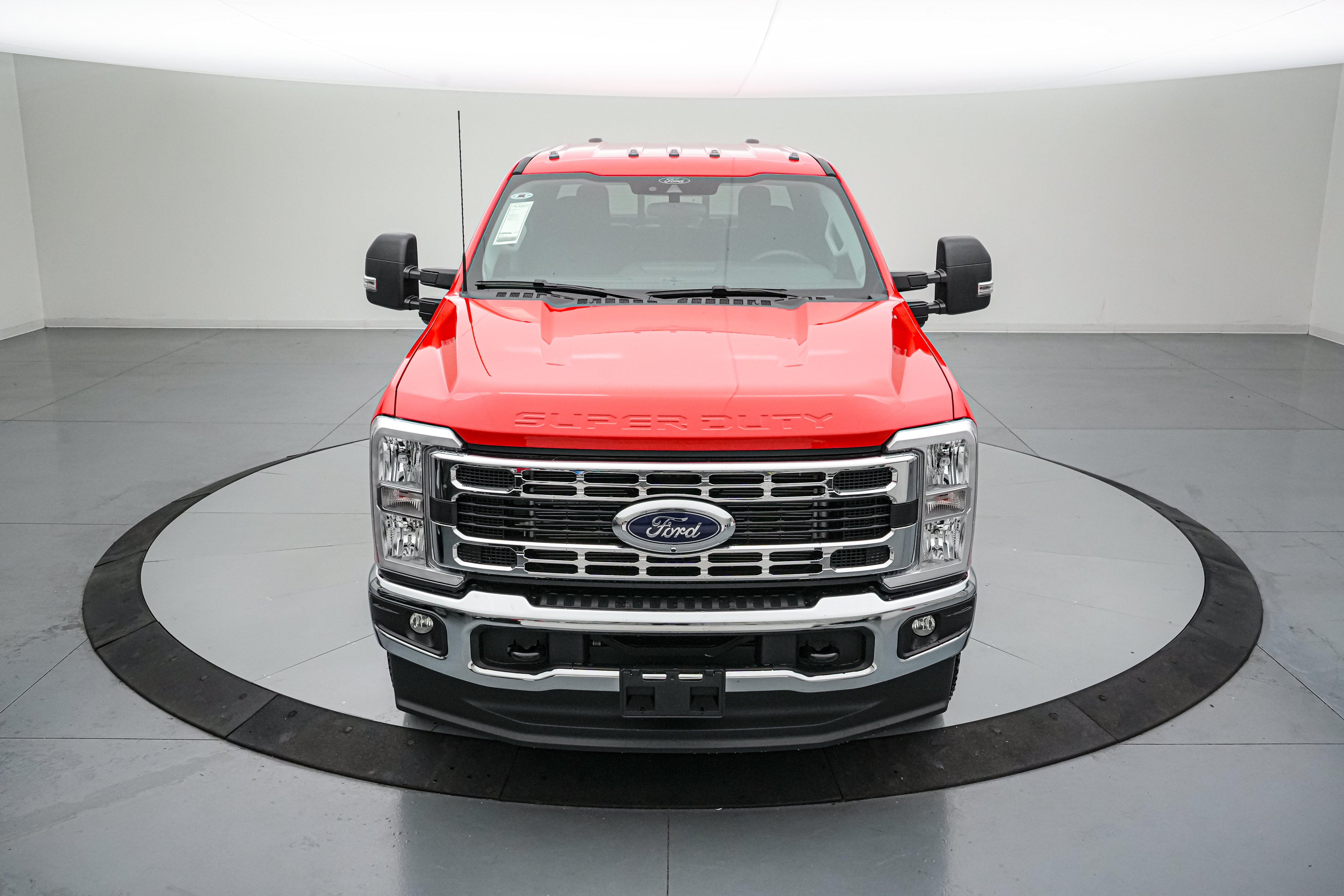 2026 Ford Super Duty F-350 DRW XLT Special Edition