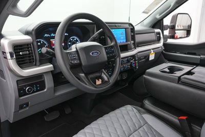 2026 Ford Super Duty F-350 DRW XLT Special Edition