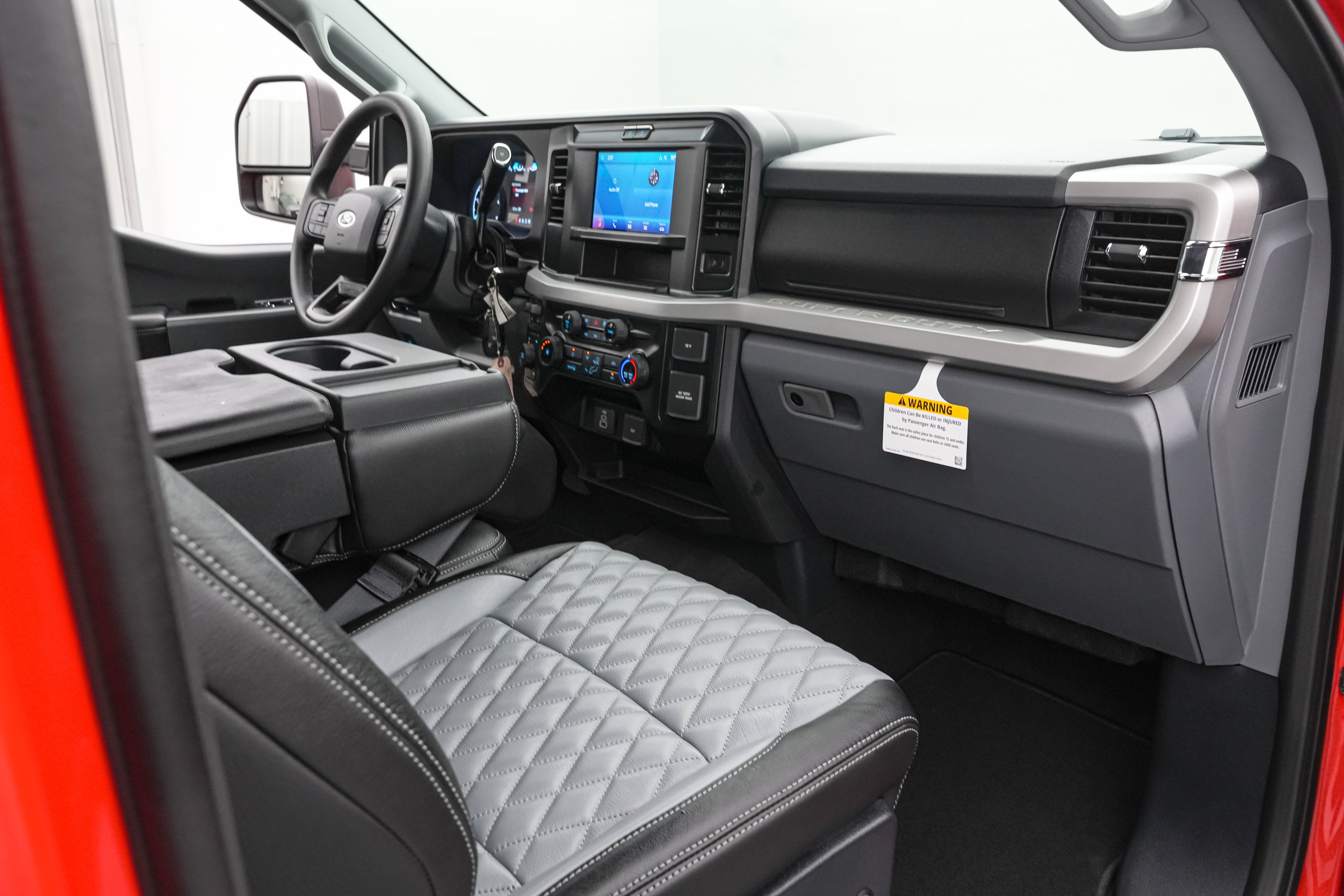 2026 Ford Super Duty F-350 DRW XLT Special Edition