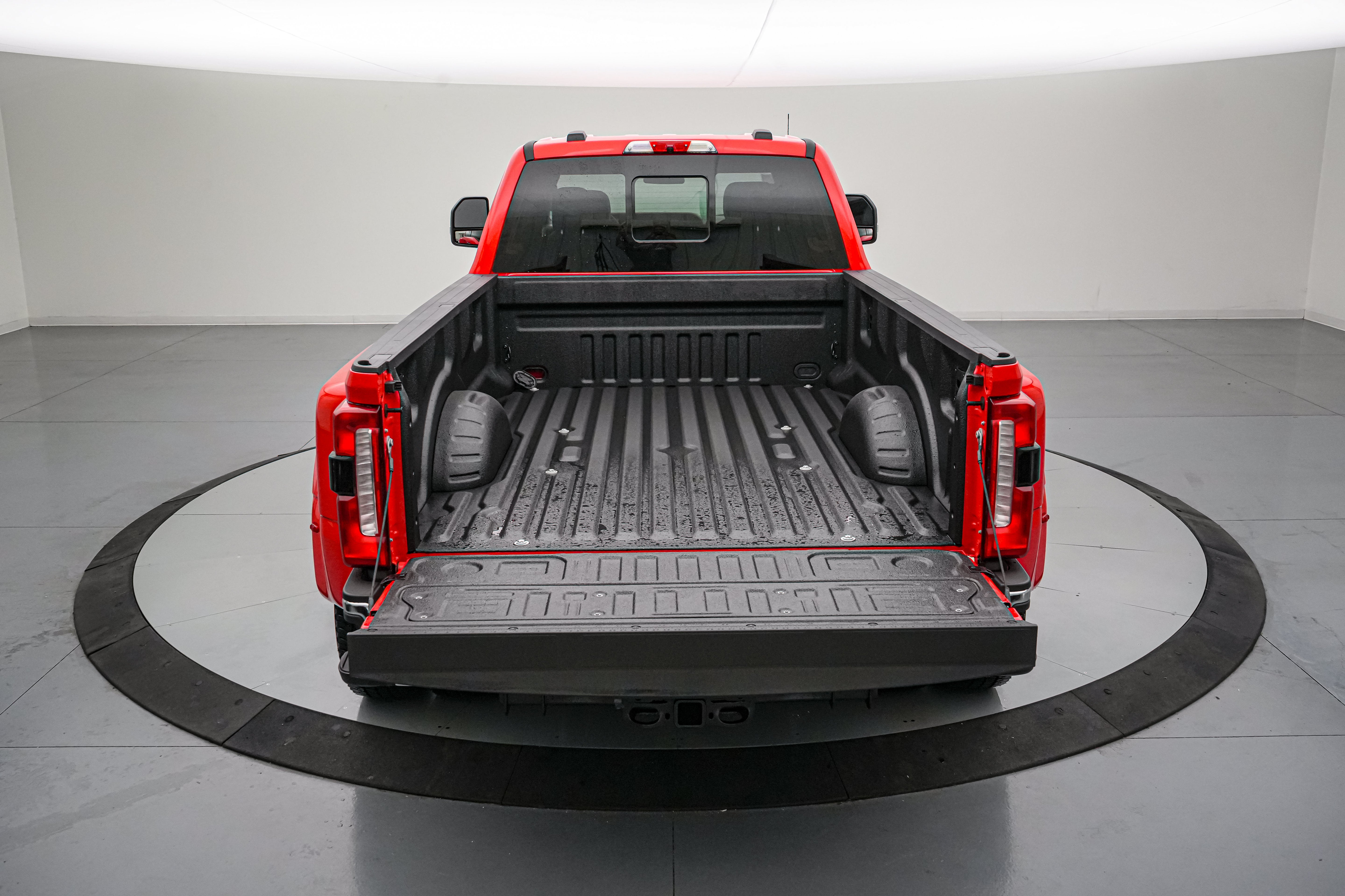 2026 Ford Super Duty F-350 DRW XLT Special Edition
