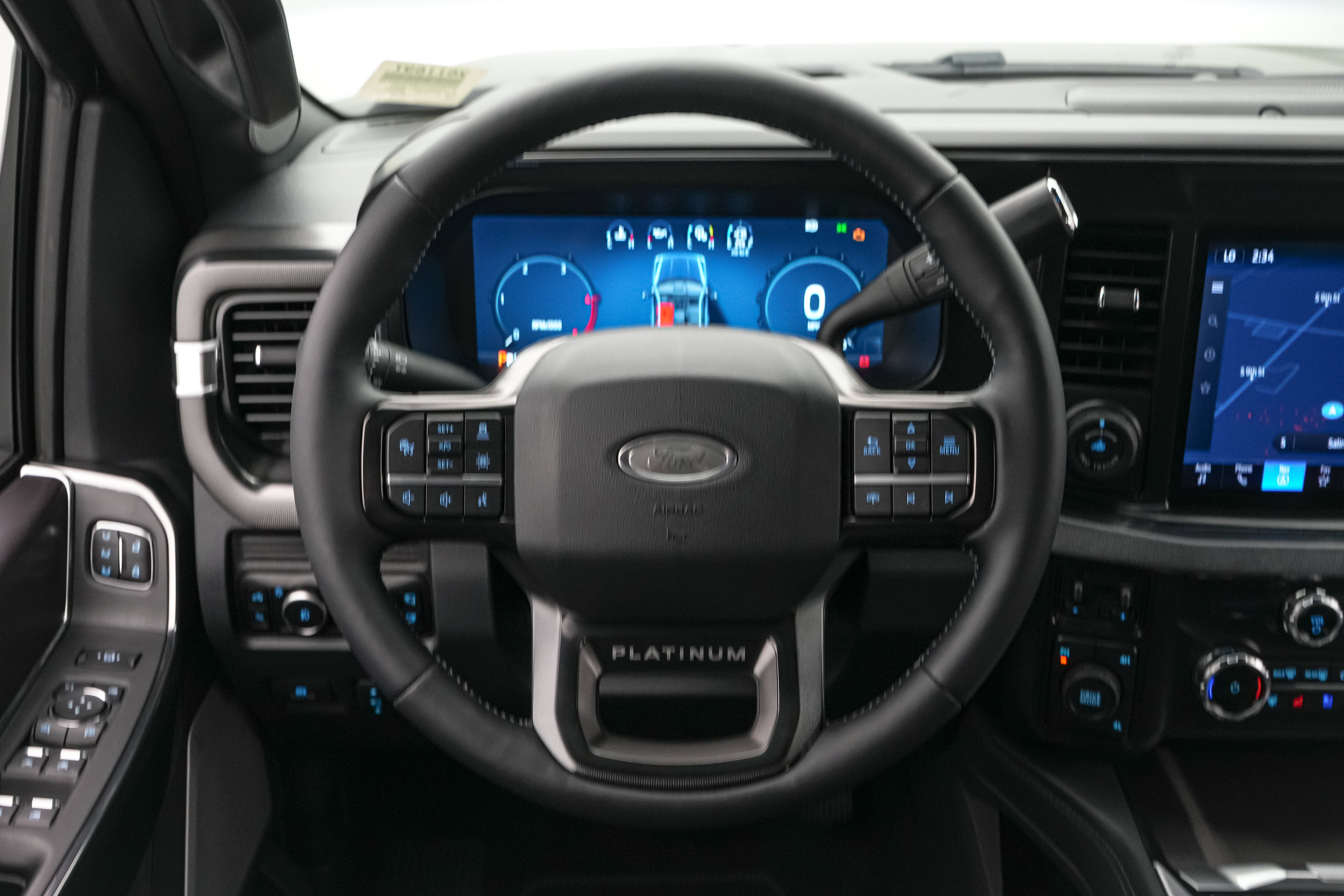 2026 Ford Super Duty F-350 DRW Platinum