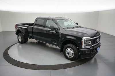 2026 Ford Super Duty F-350 DRW Platinum