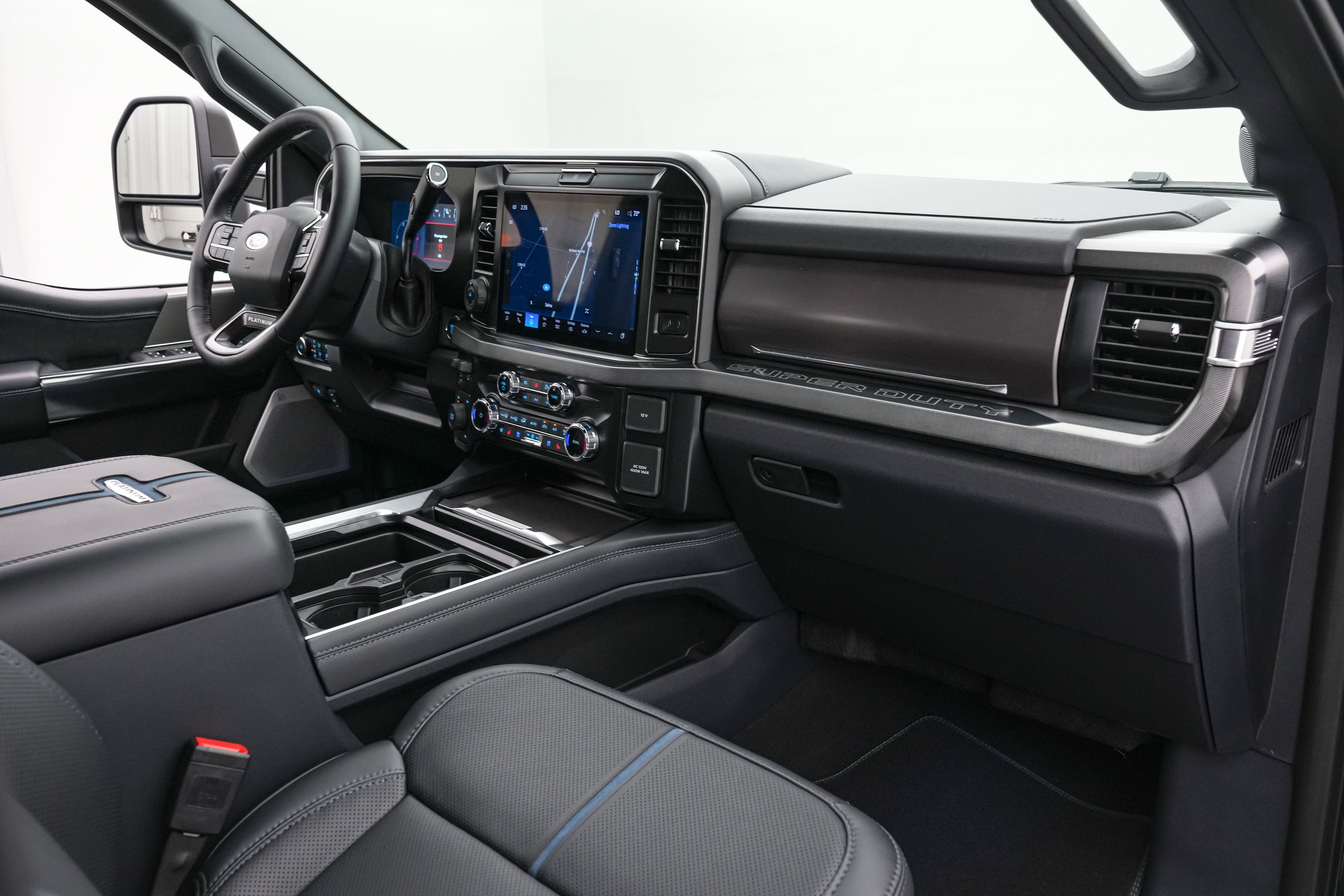 2026 Ford Super Duty F-350 DRW Platinum