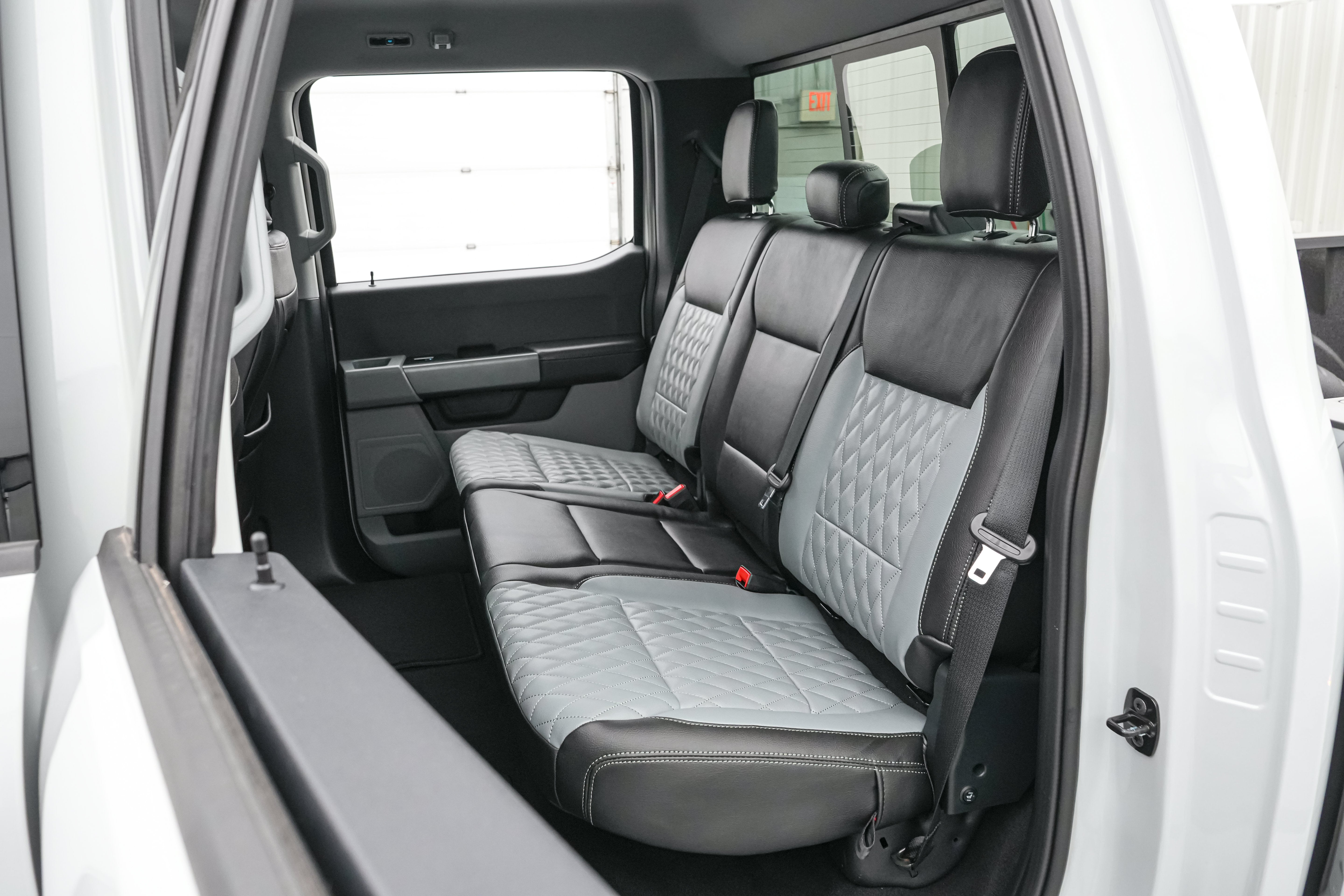 2026 Ford Super Duty F-350 DRW XLT Special Edition