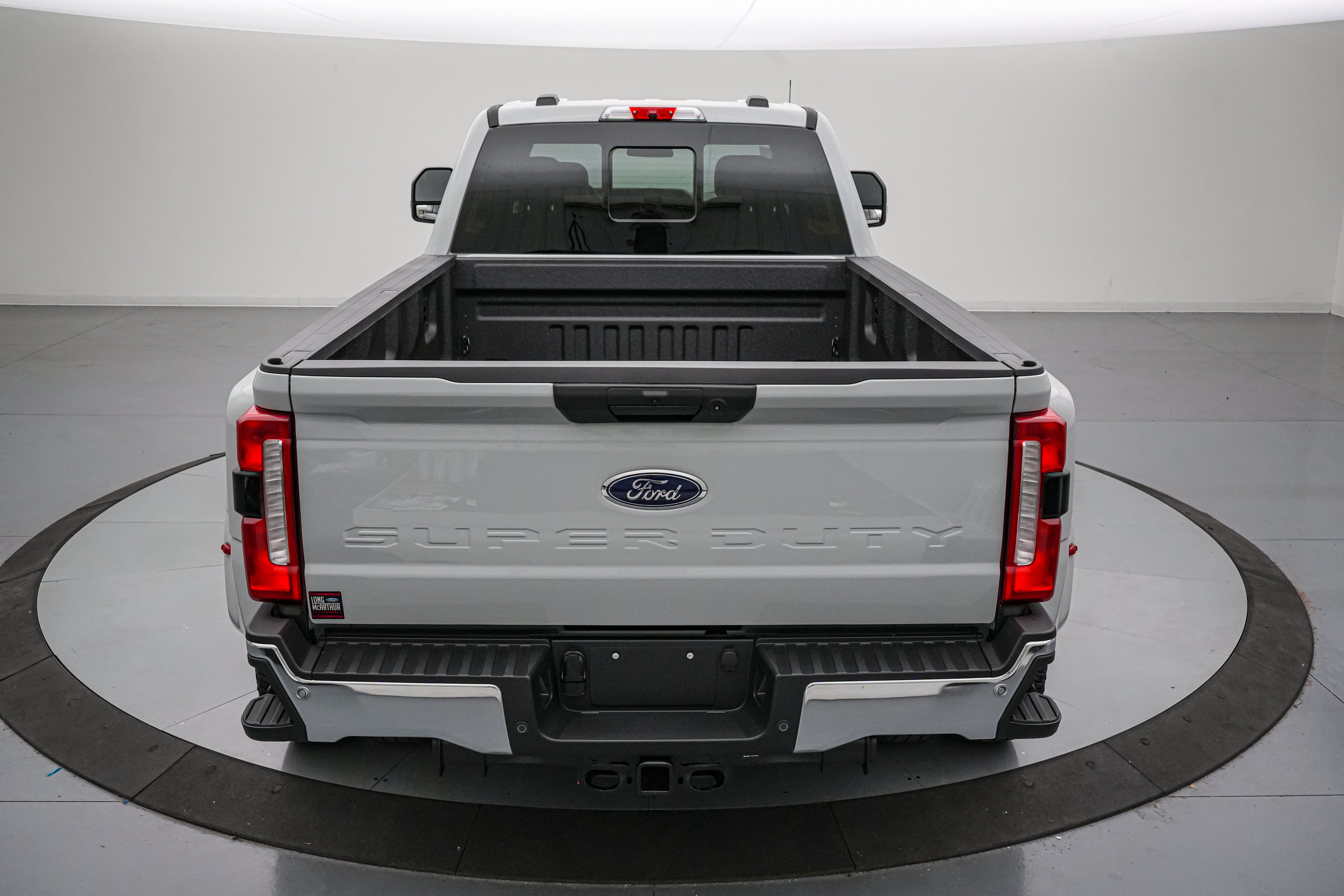 2026 Ford Super Duty F-350 DRW XLT Special Edition