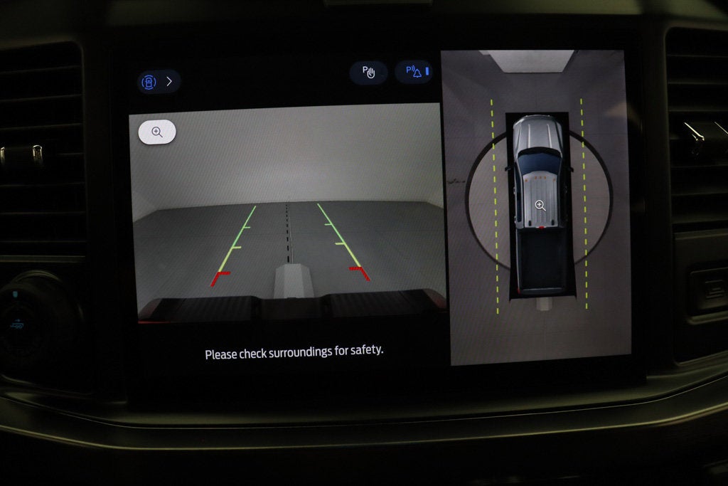 2026 Ford Super Duty F-350 DRW LARIAT