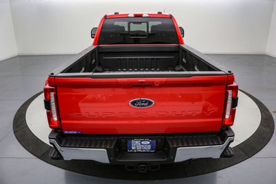 2026 Ford Super Duty F-350 DRW LARIAT