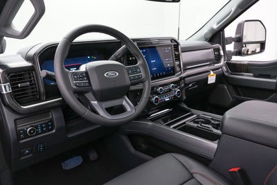 2026 Ford Super Duty F-450 DRW Lariat