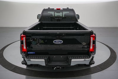 2026 Ford Super Duty F-450 DRW Lariat