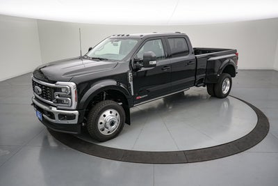 2026 Ford Super Duty F-450 DRW Lariat