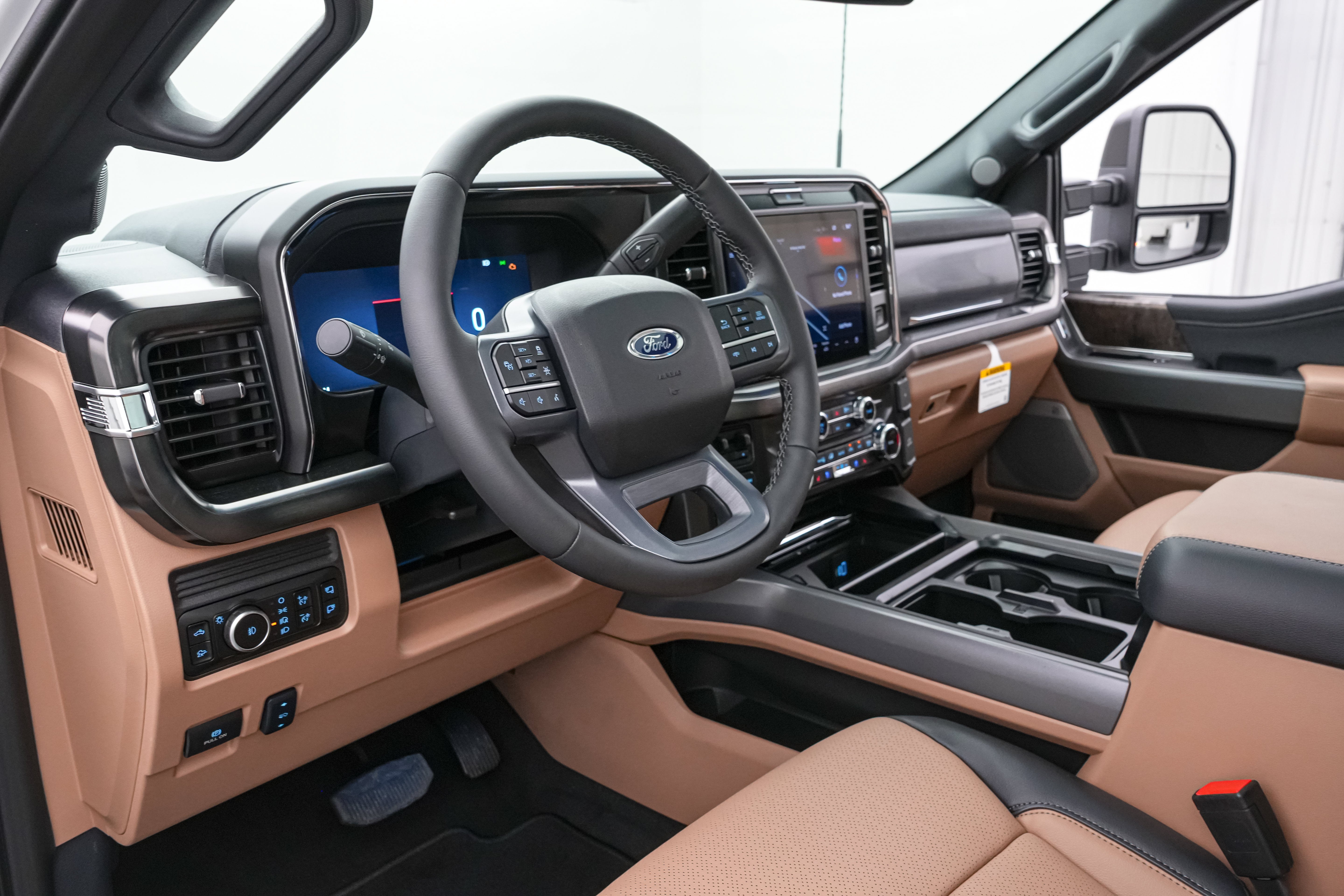 2026 Ford Super Duty F-450 DRW LARIAT
