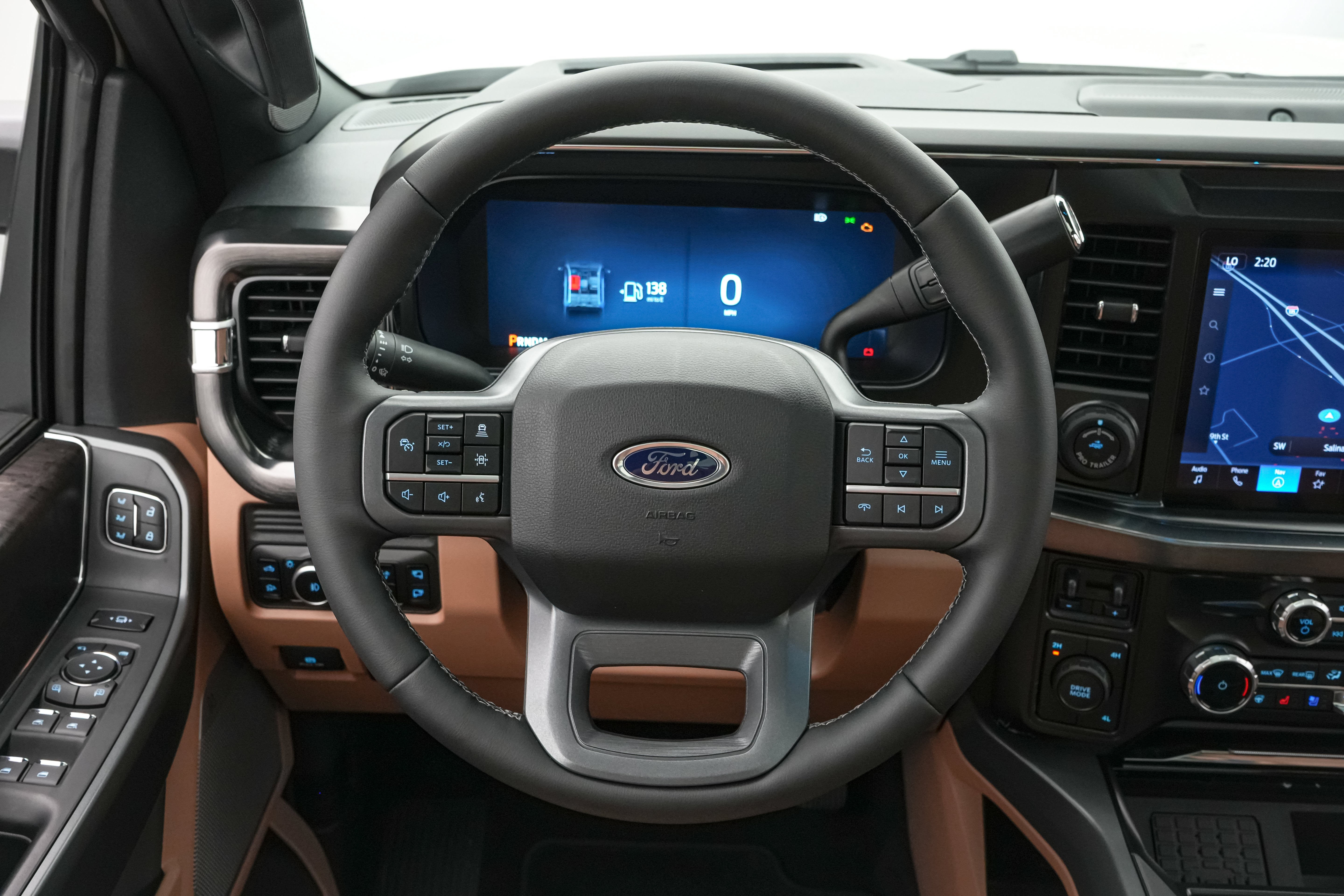 2026 Ford Super Duty F-450 DRW LARIAT