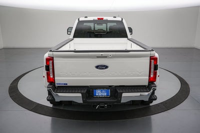 2026 Ford Super Duty F-450 DRW LARIAT
