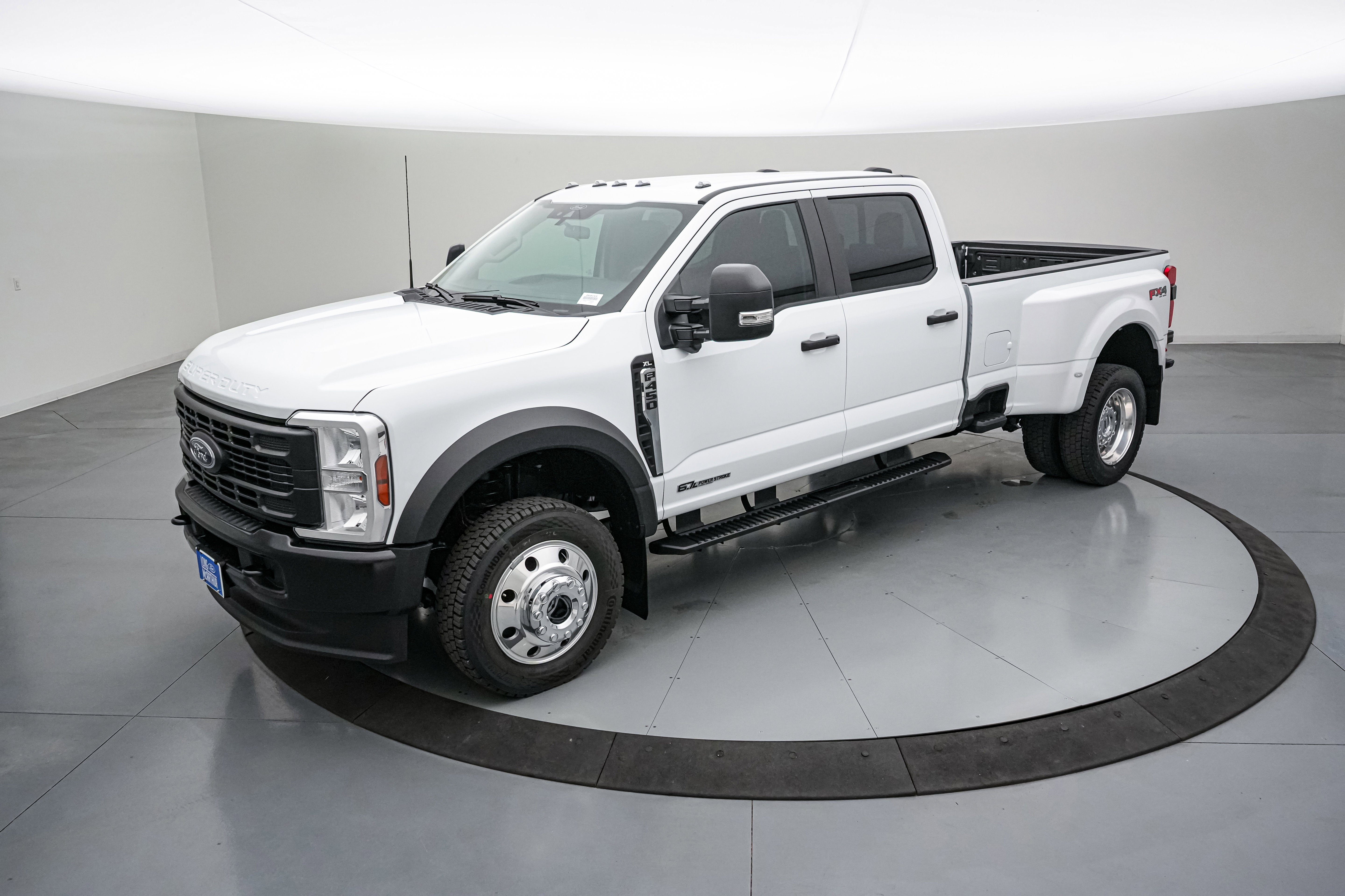 2026 Ford Super Duty F-450 DRW XL