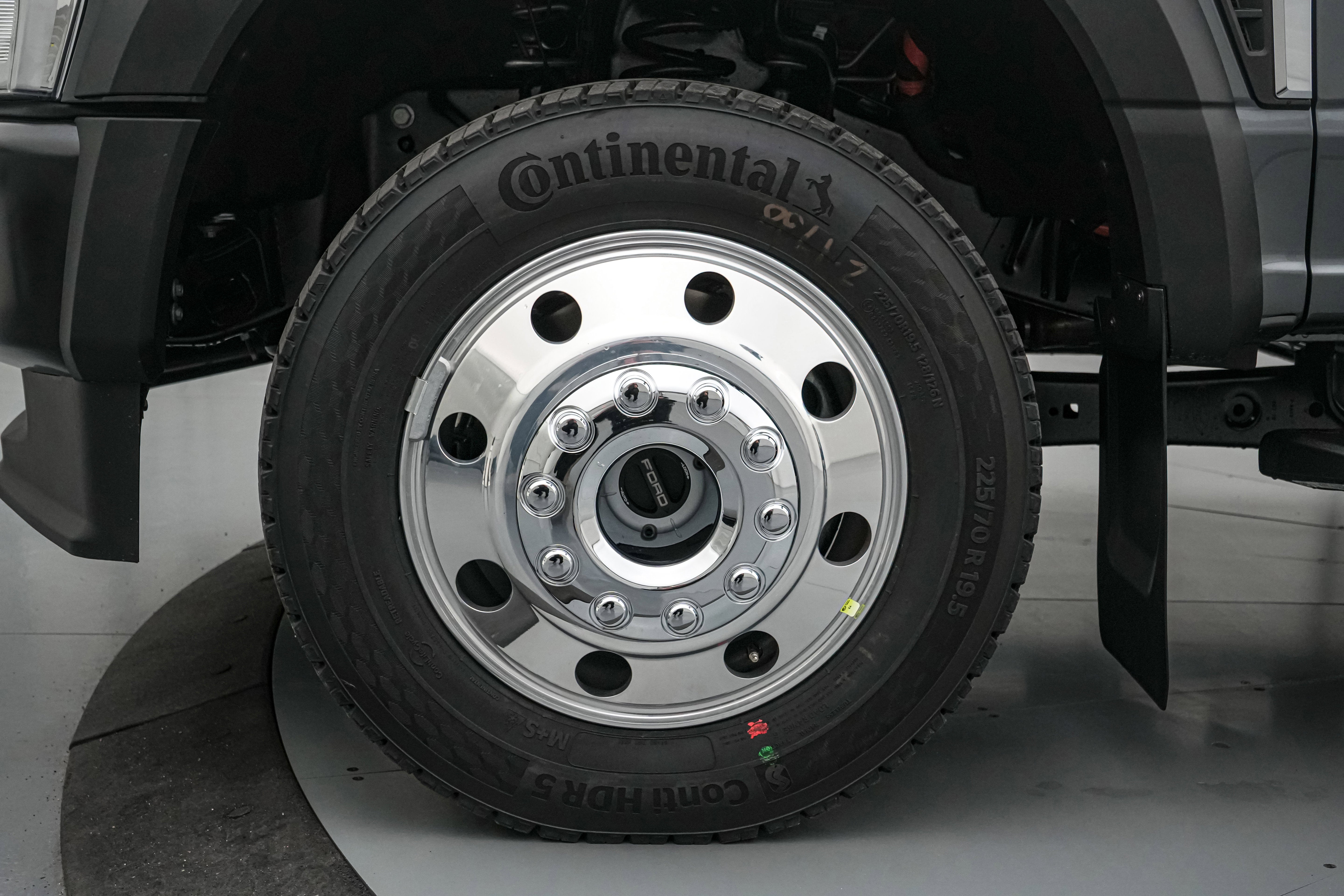 2026 Ford Super Duty F-450 DRW XL