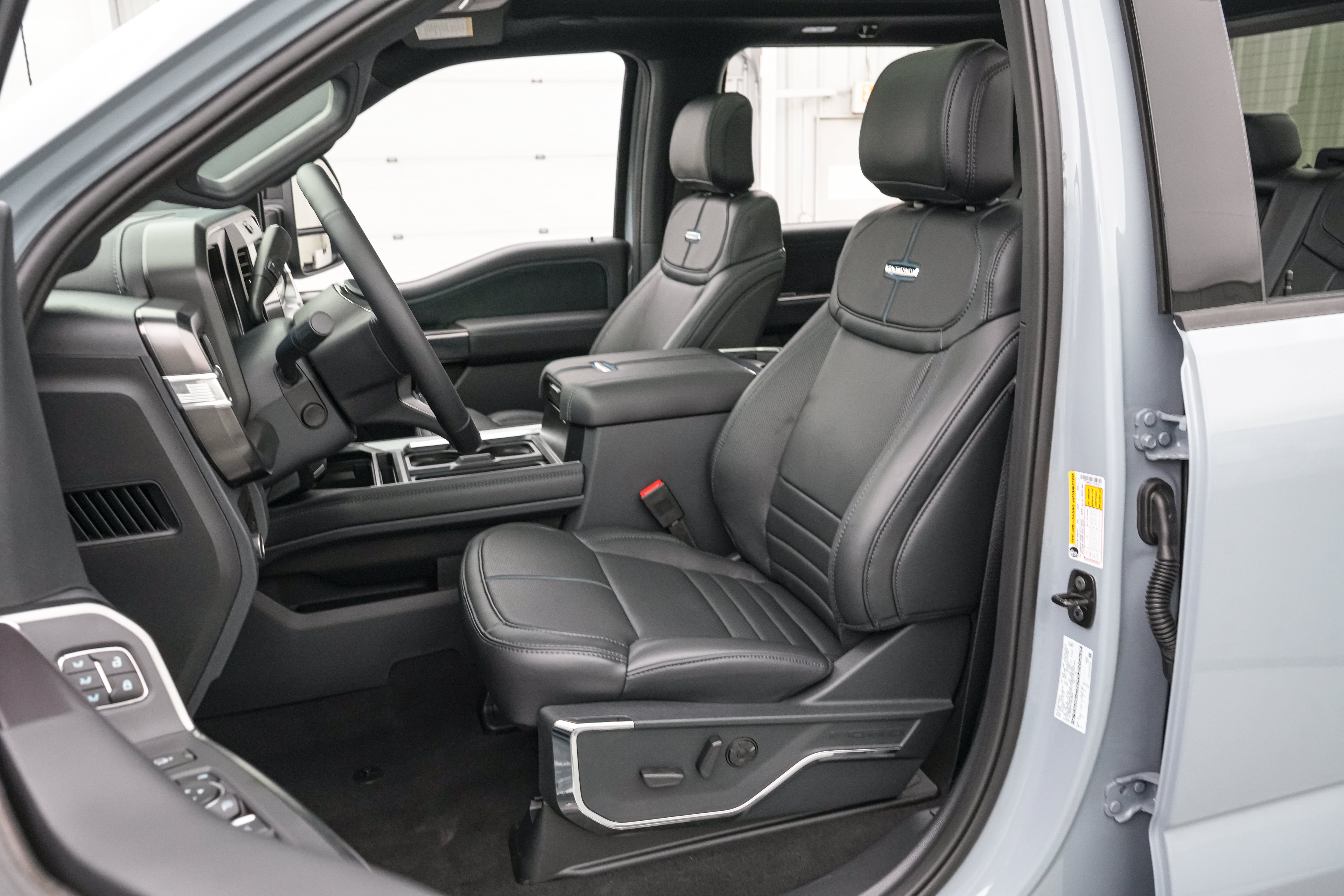 2026 Ford Super Duty F-450 DRW Platinum