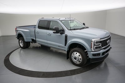 2026 Ford Super Duty F-450 DRW Platinum