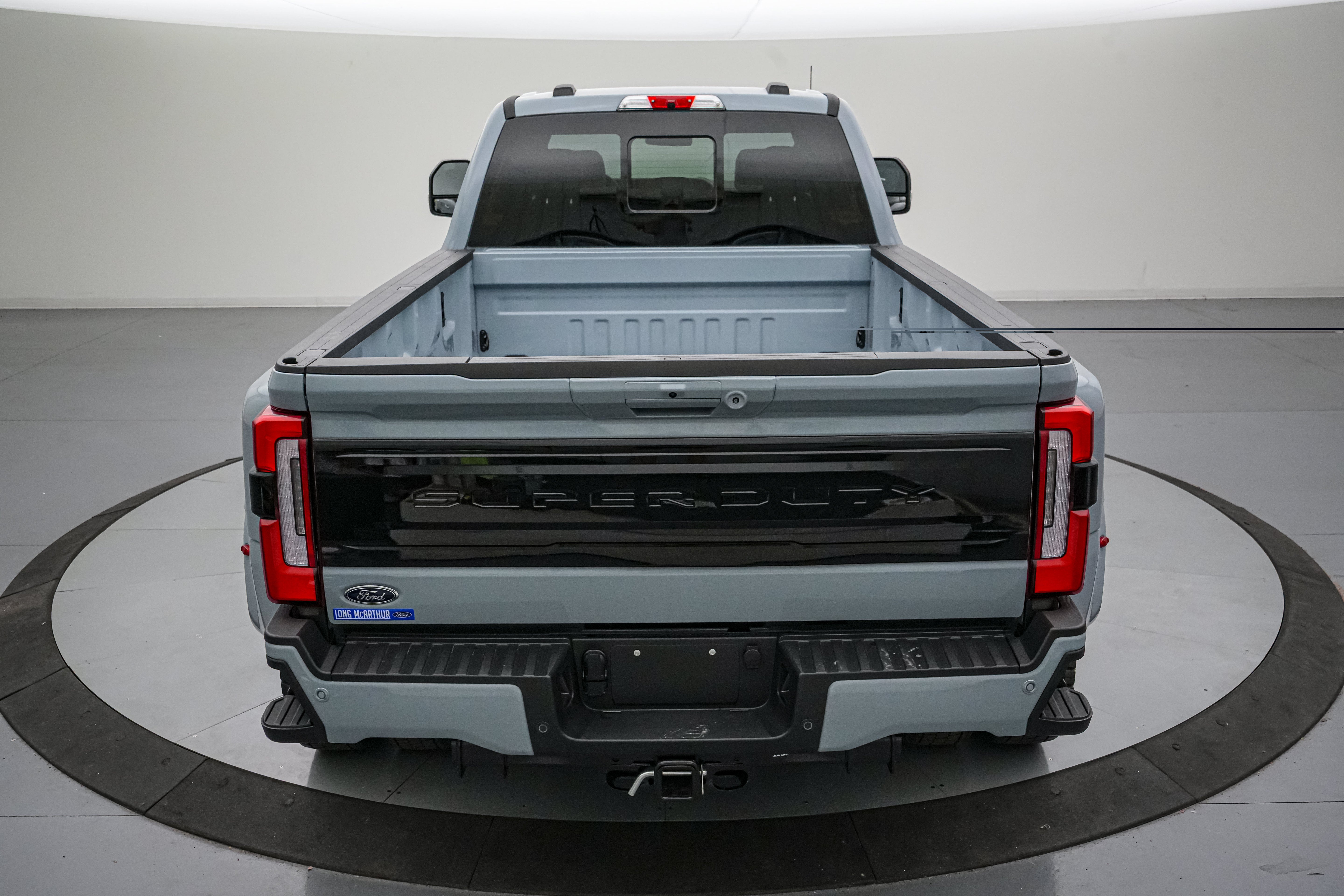 2026 Ford Super Duty F-450 DRW Platinum