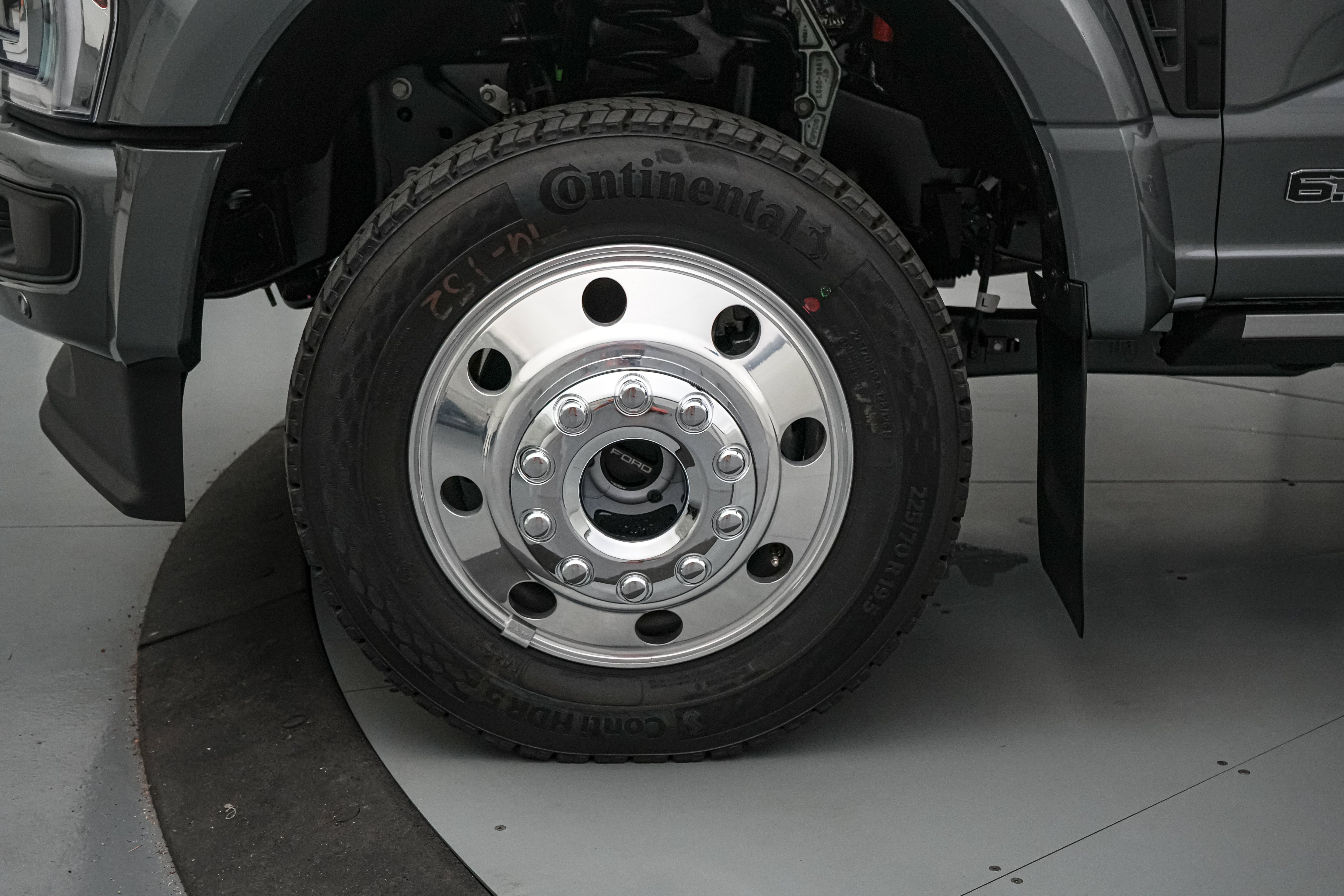 2026 Ford Super Duty F-450 DRW Platinum