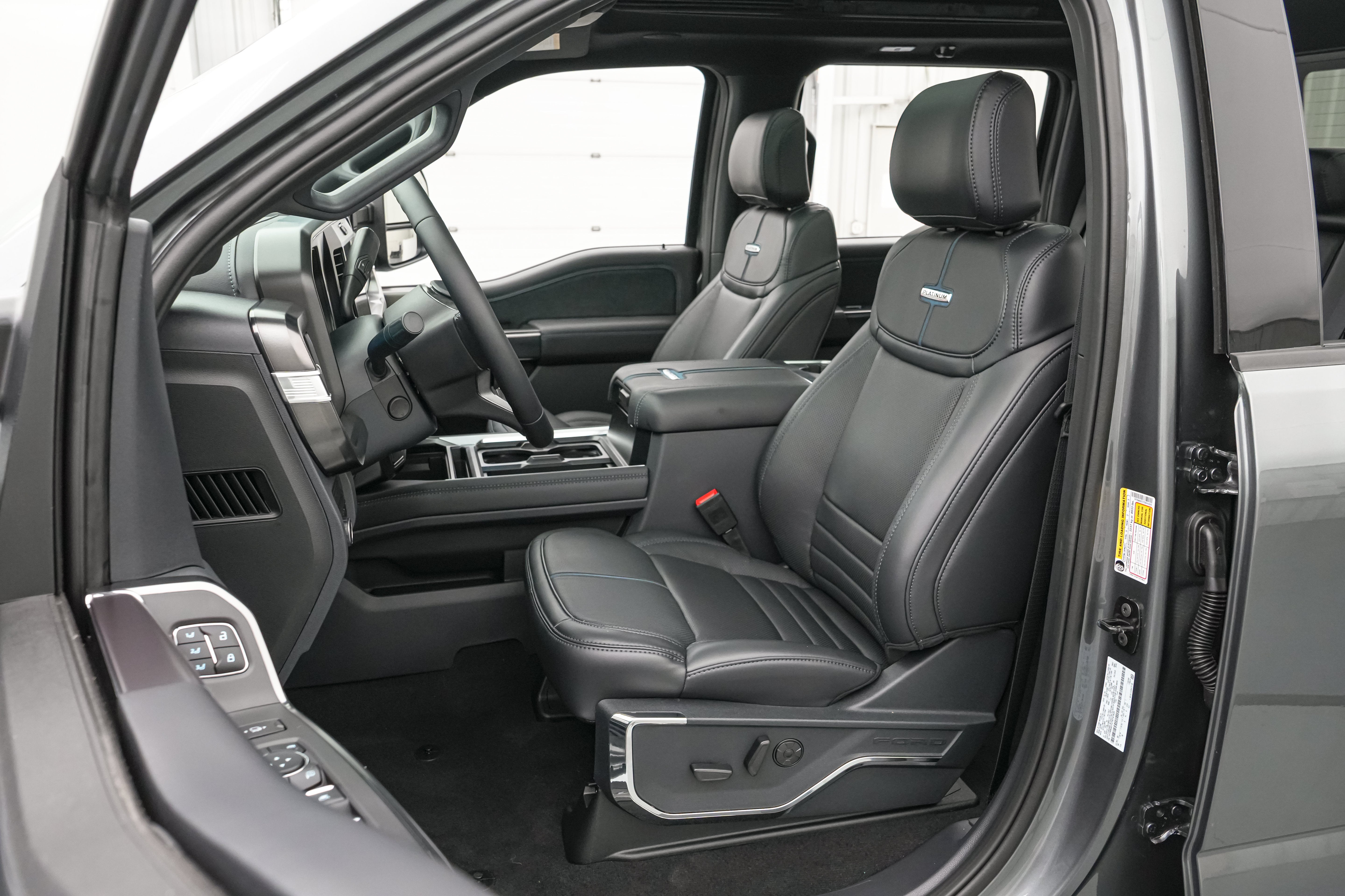 2026 Ford Super Duty F-450 DRW Platinum