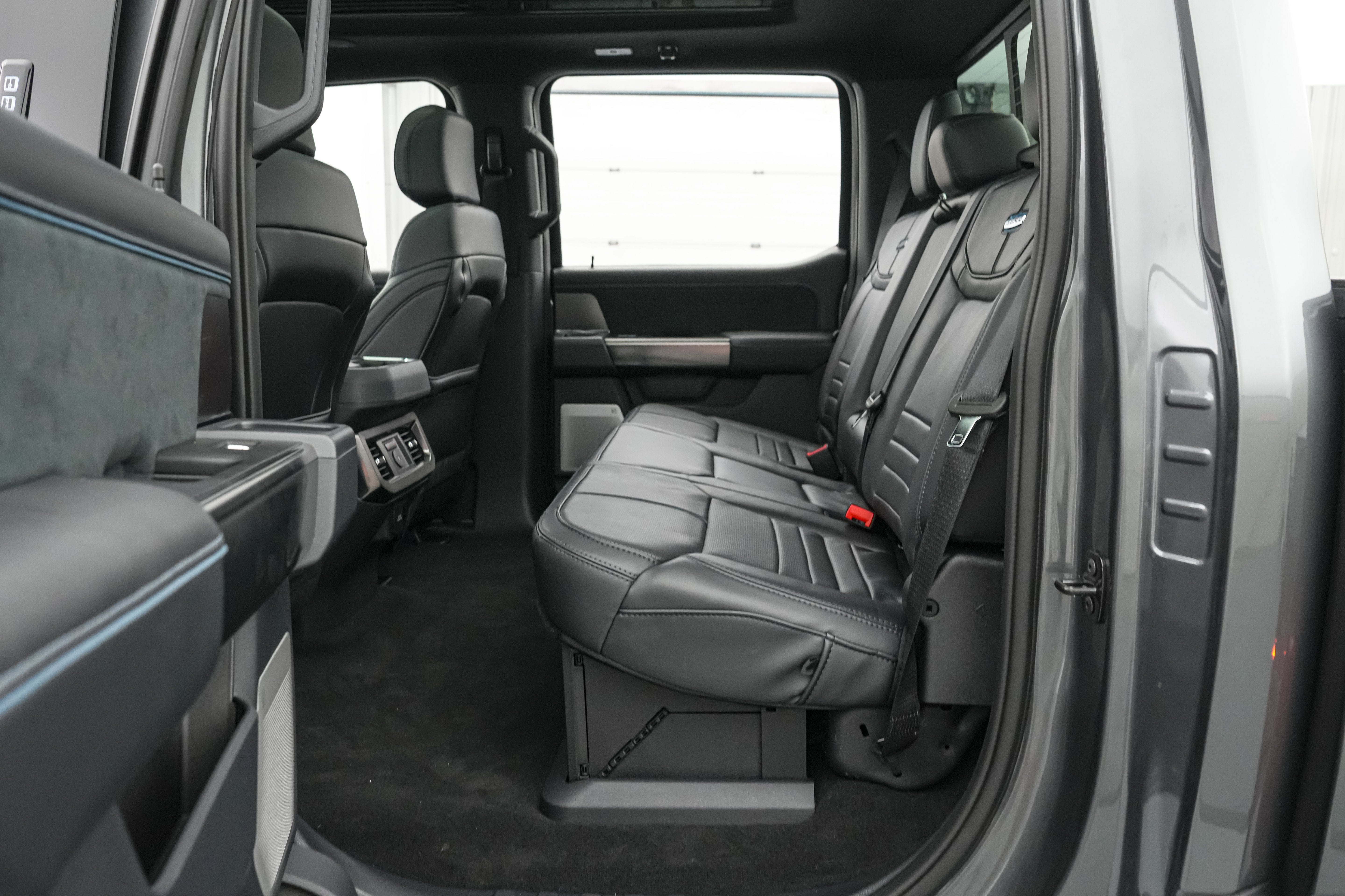 2026 Ford Super Duty F-450 DRW Platinum