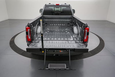 2026 Ford Super Duty F-450 DRW Platinum
