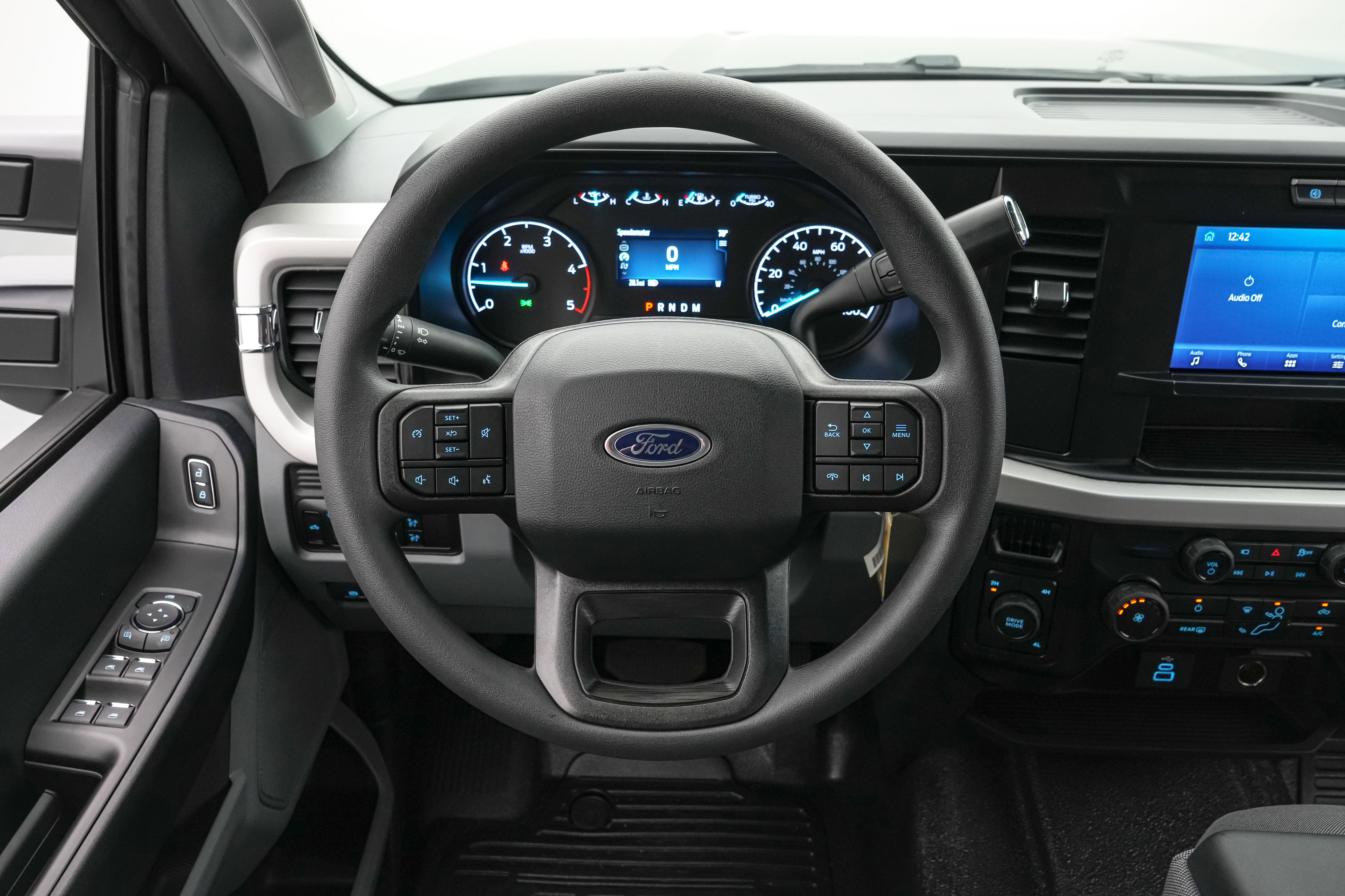 2026 Ford Super Duty F-450 DRW XL