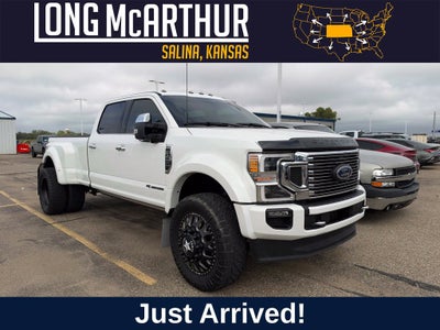 2022 Ford F-450SD Platinum