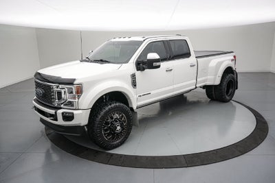 2022 Ford F-450SD Platinum