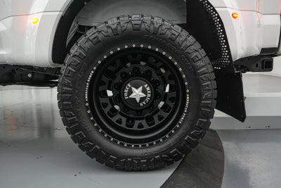 2022 Ford F-450SD Platinum
