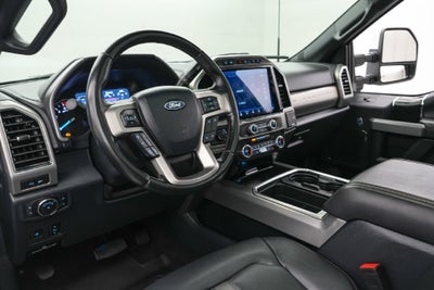2022 Ford F-450SD Platinum