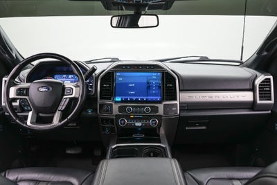 2022 Ford F-450SD Platinum