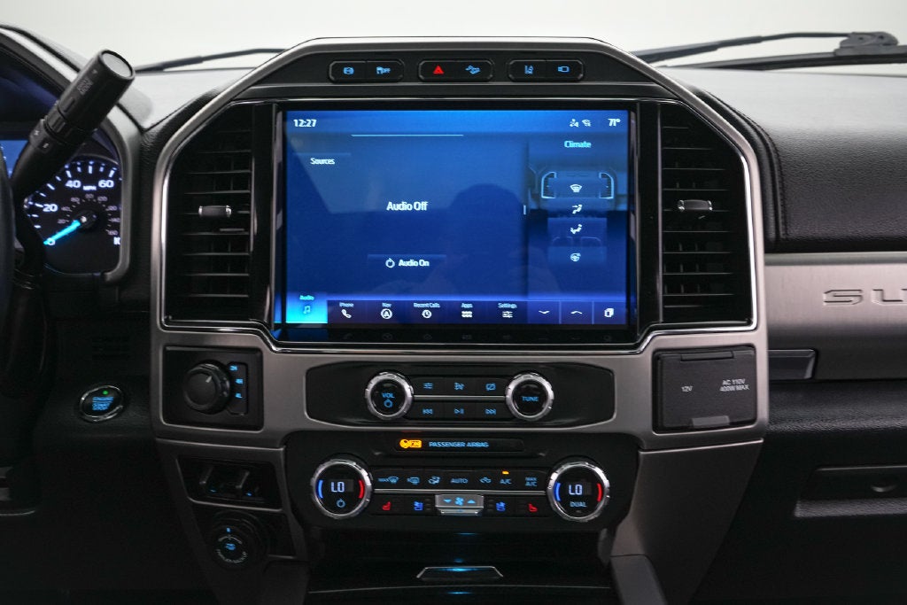 2022 Ford F-450SD Platinum