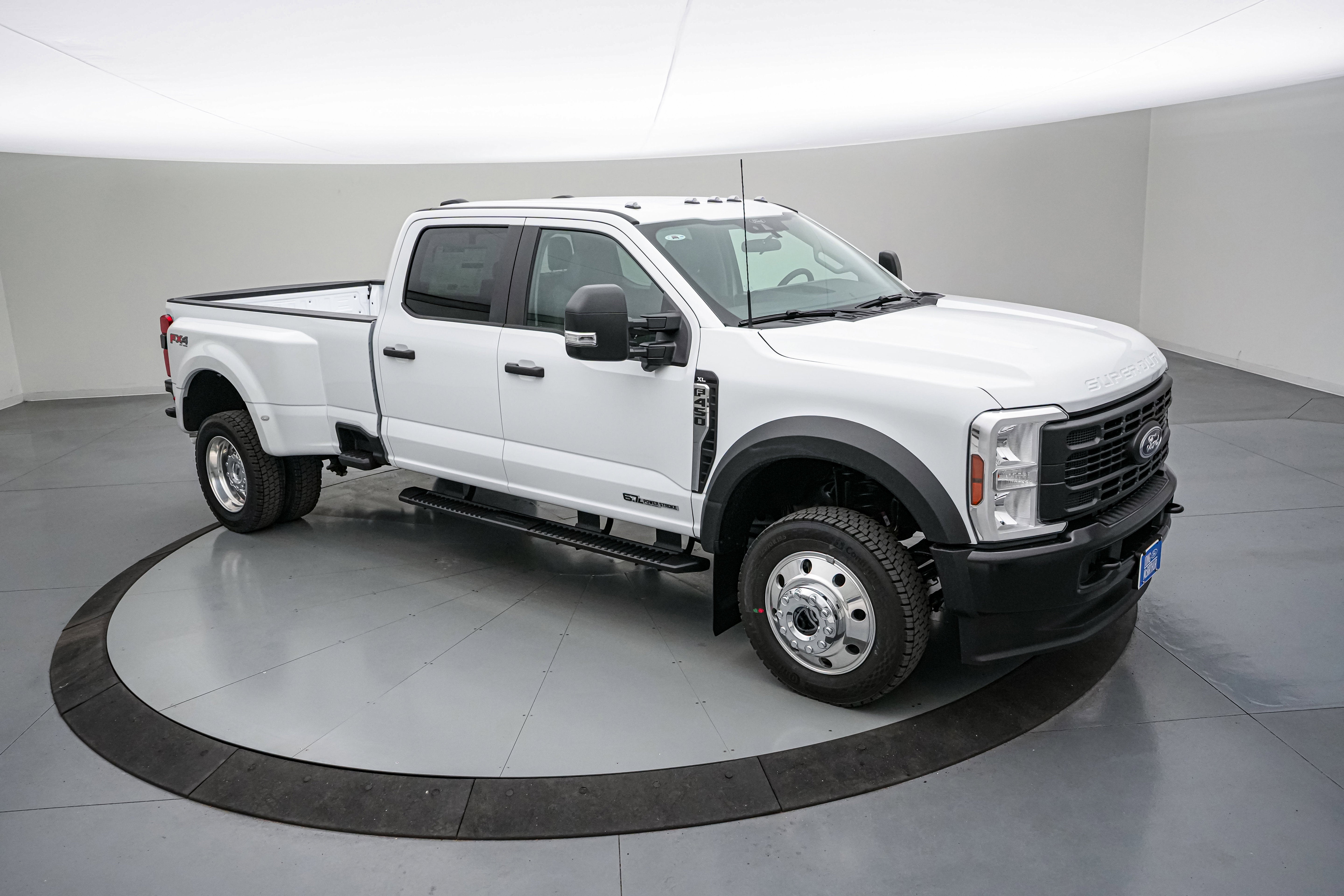 2026 Ford Super Duty F-450 DRW XL