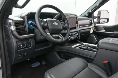 2026 Ford Super Duty F-450 DRW Platinum
