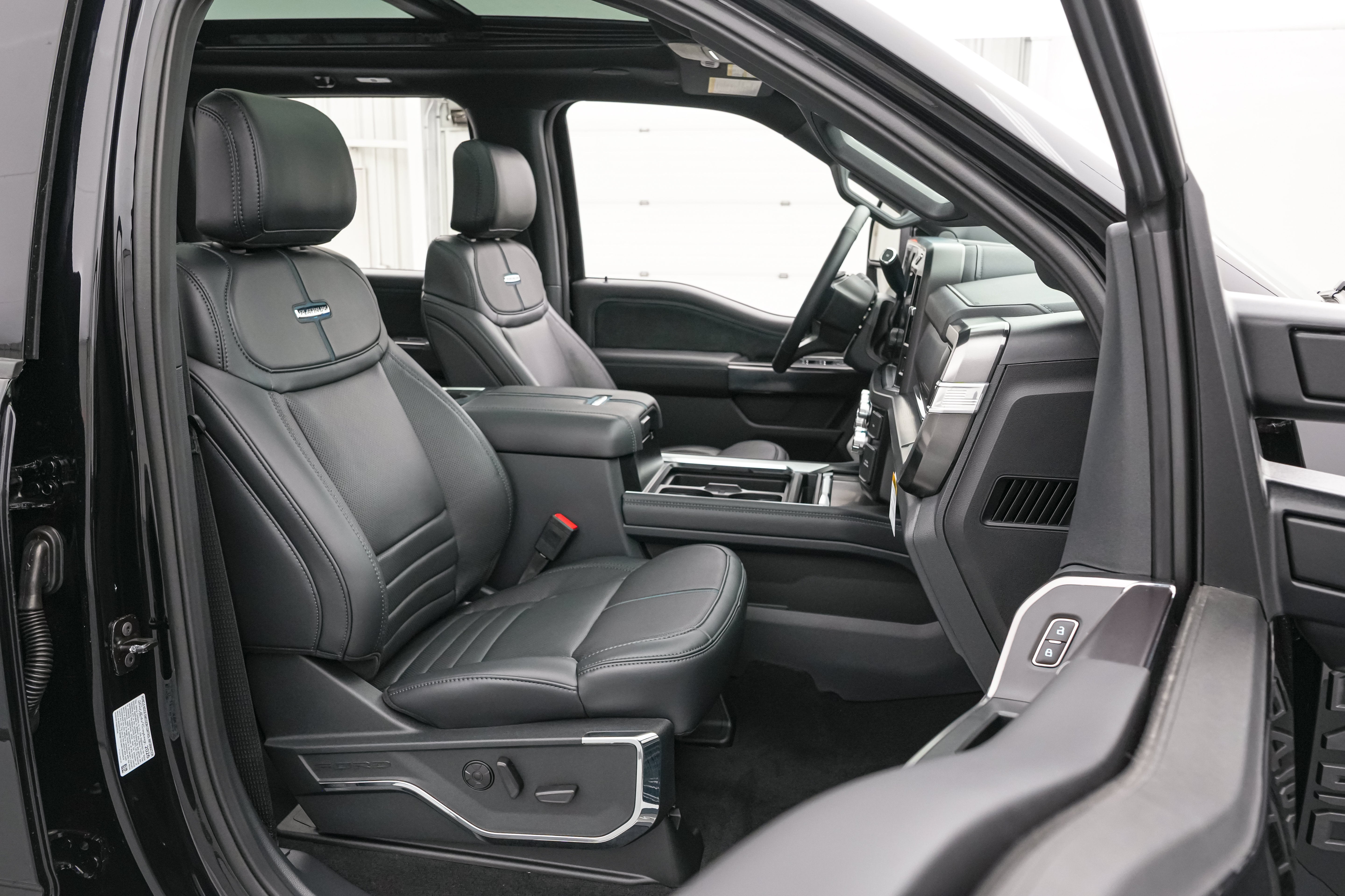 2026 Ford Super Duty F-450 DRW Platinum