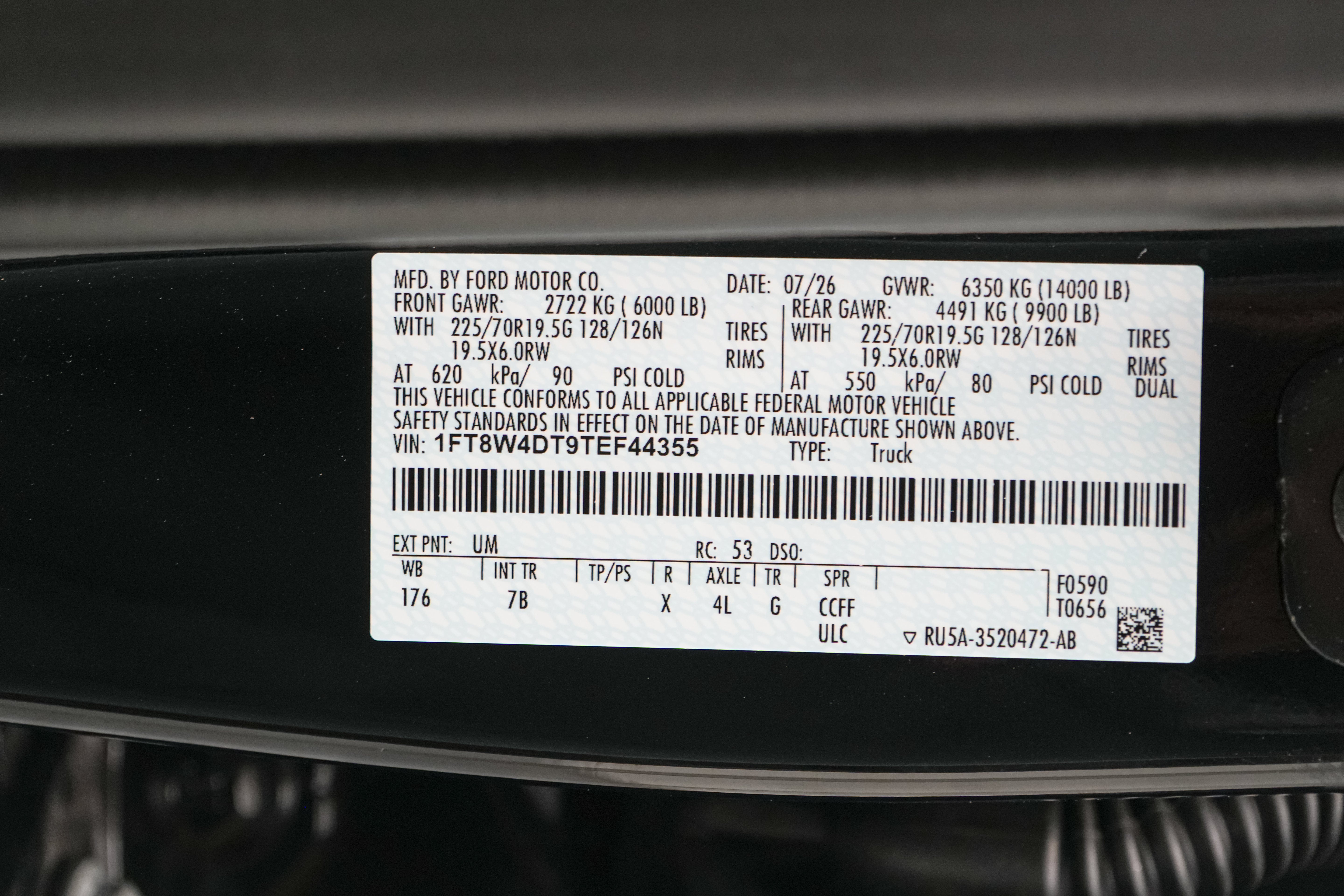 2026 Ford Super Duty F-450 DRW Platinum