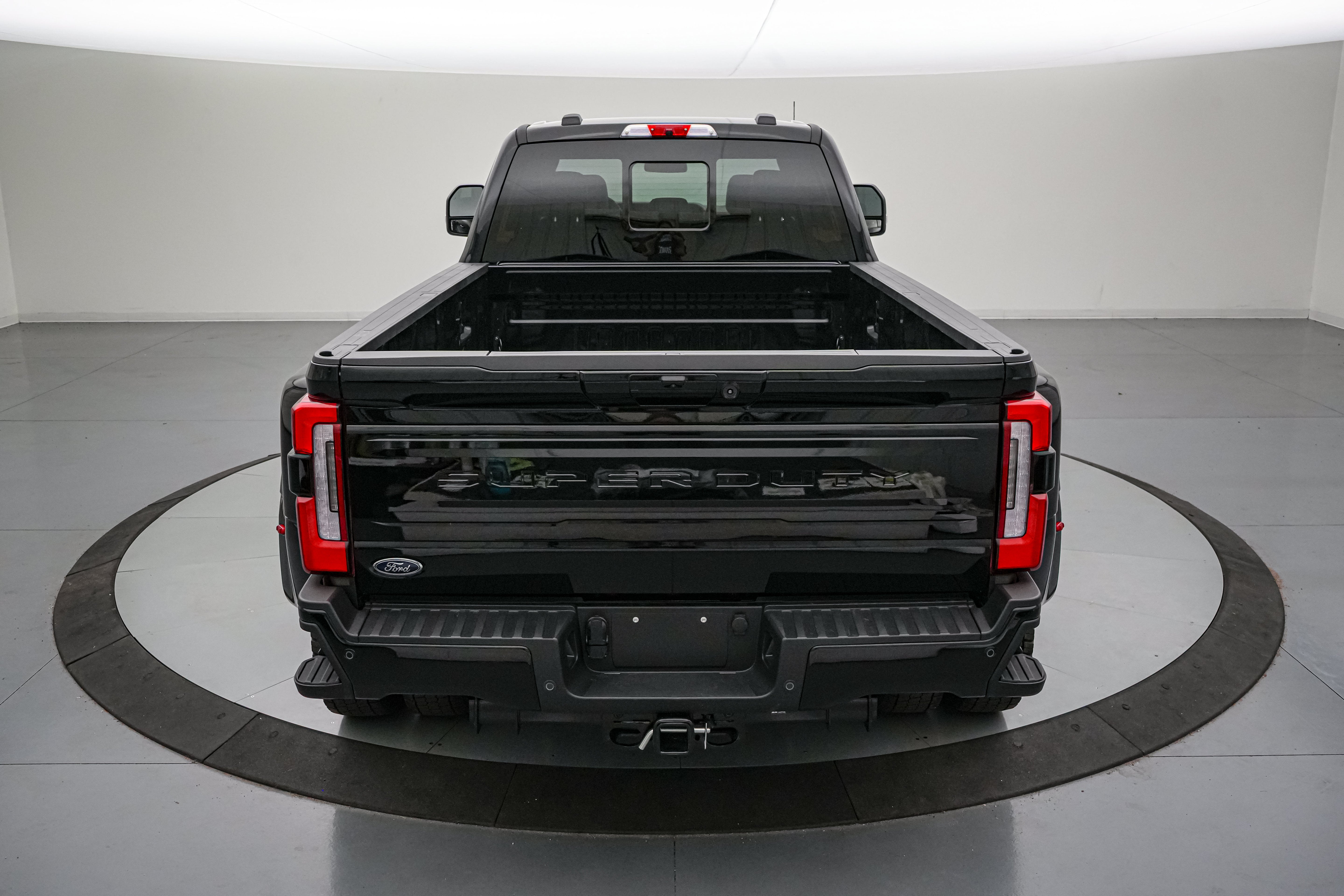 2026 Ford Super Duty F-450 DRW Platinum