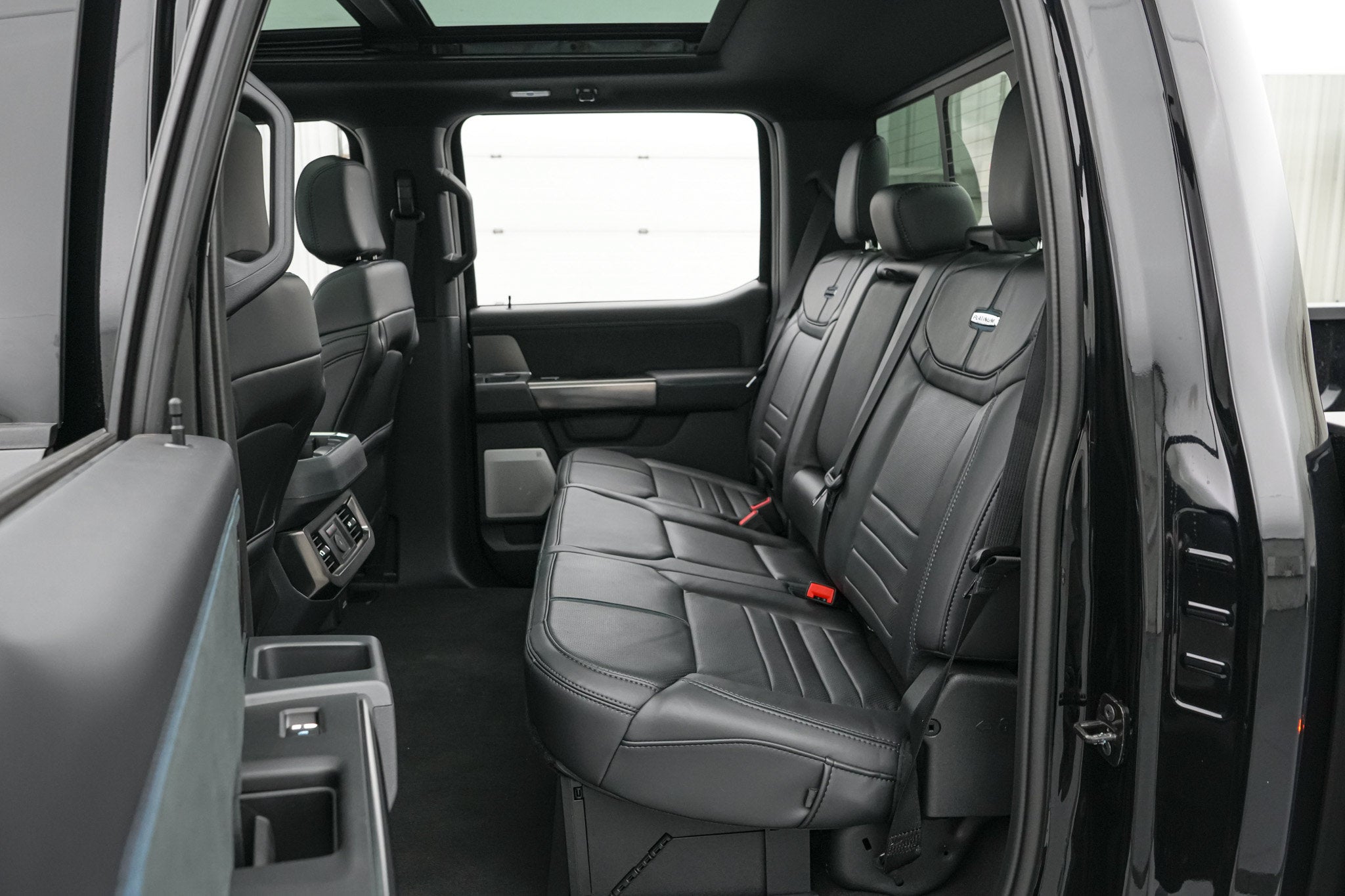 2026 Ford Super Duty F-450 DRW Platinum
