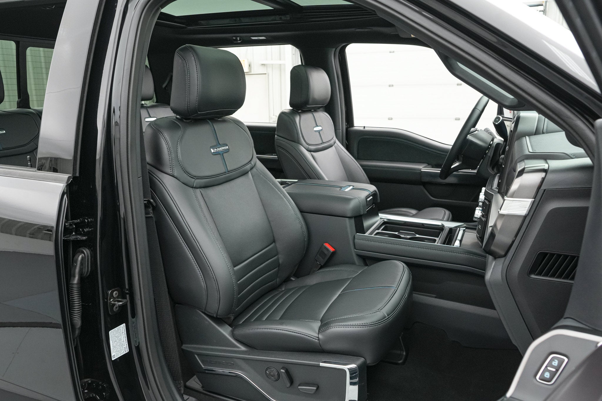 2026 Ford Super Duty F-450 DRW Platinum
