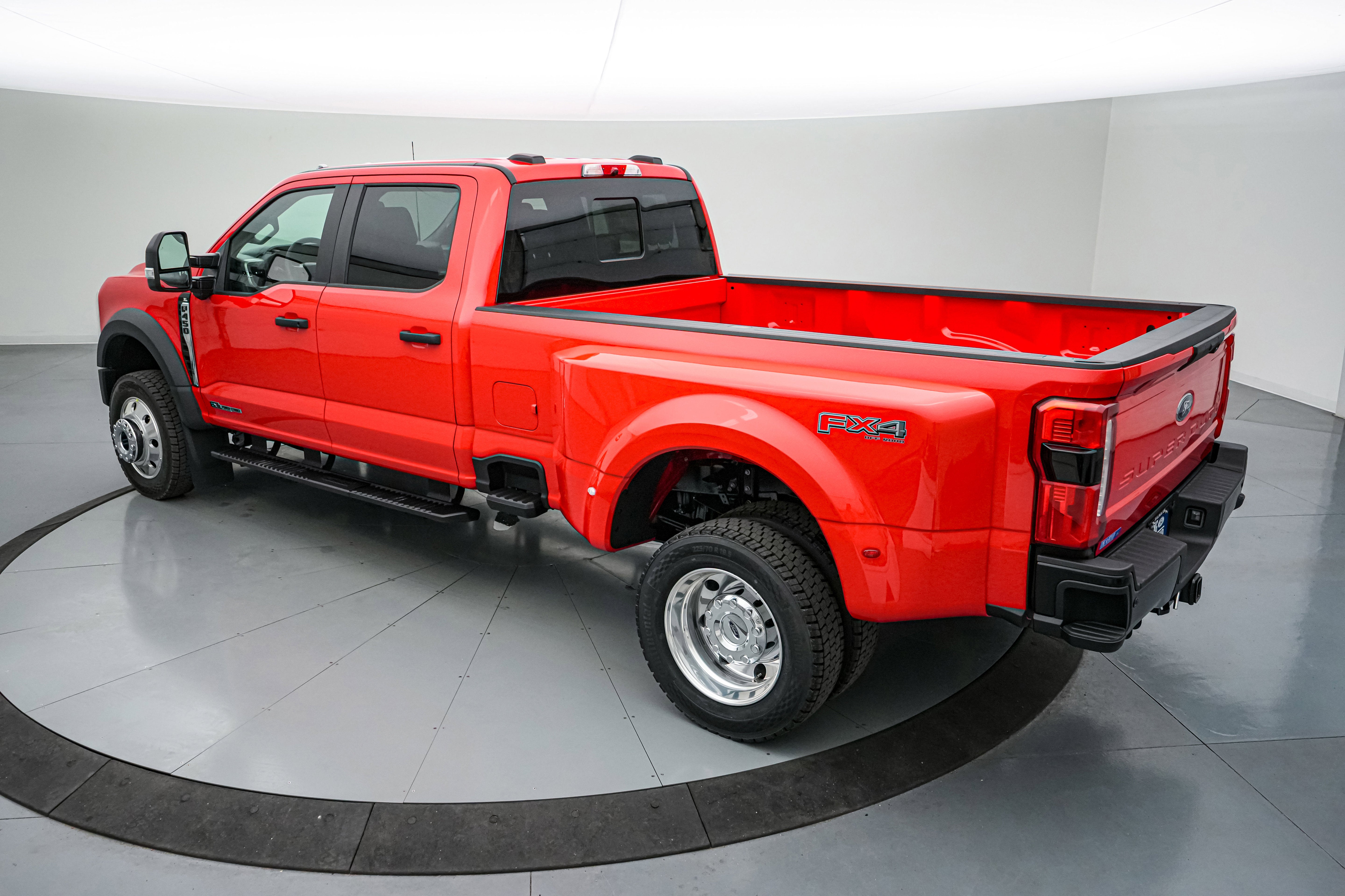 2026 Ford Super Duty F-450 DRW XL