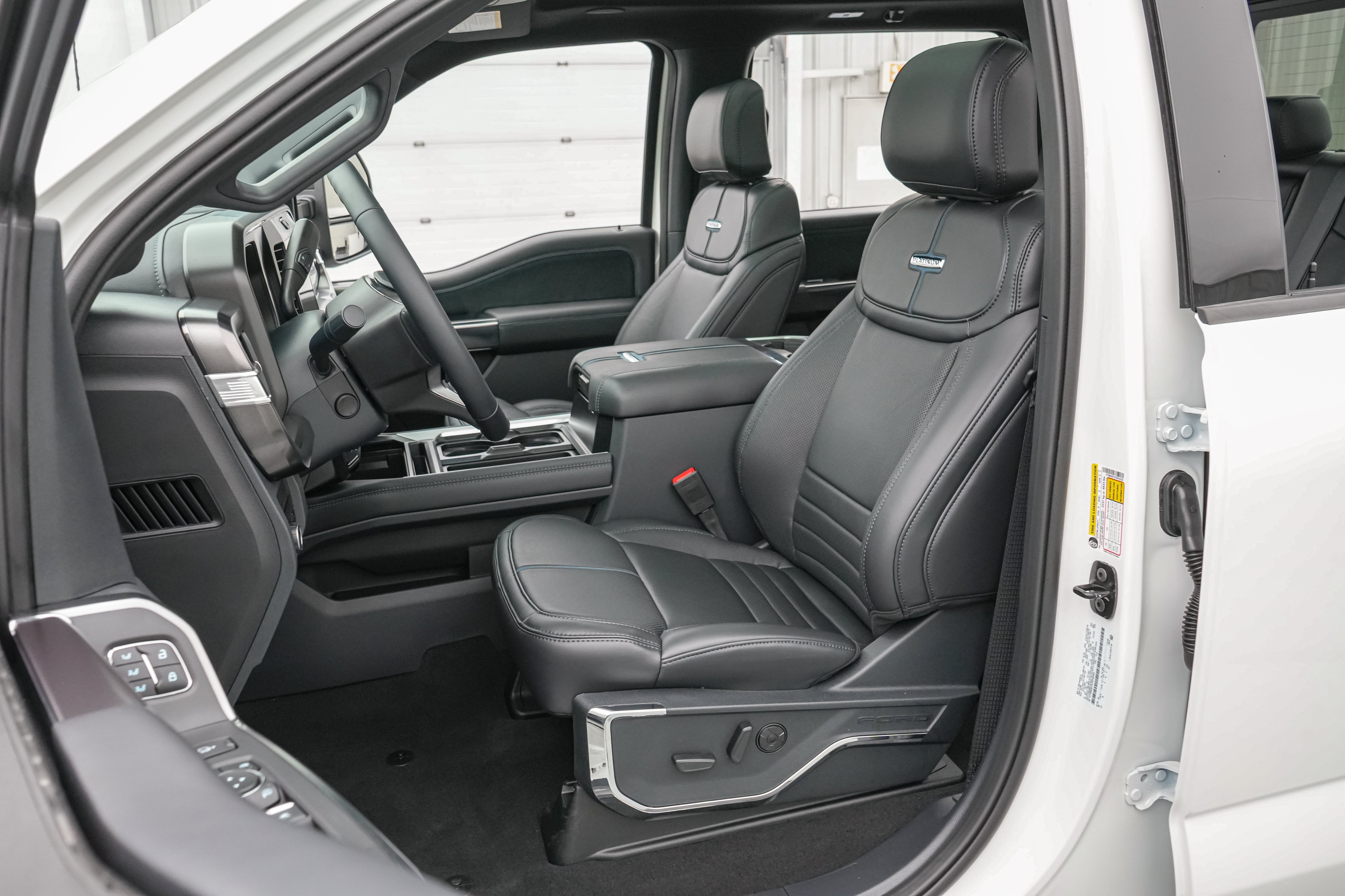 2026 Ford Super Duty F-450 DRW Platinum
