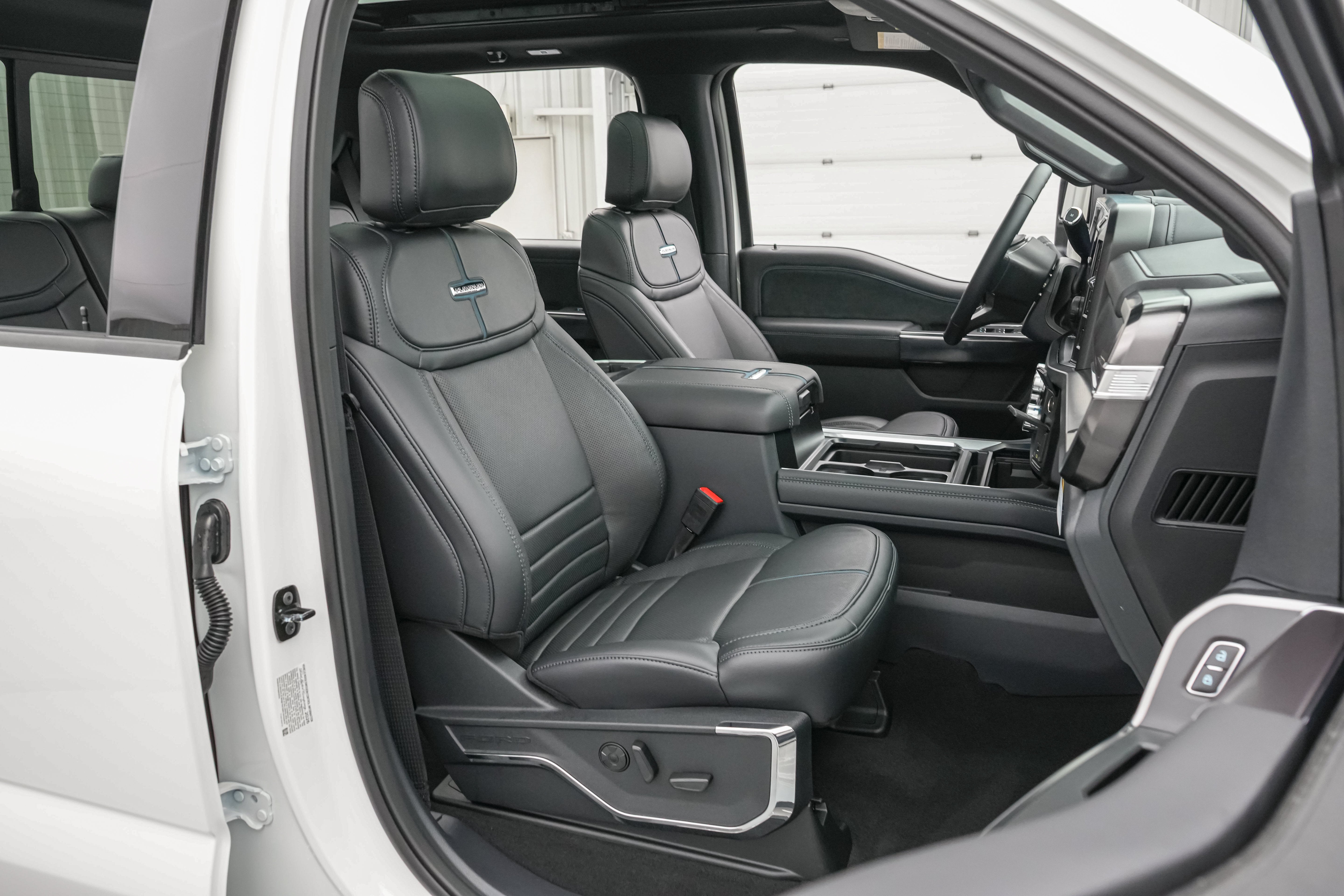 2026 Ford Super Duty F-450 DRW Platinum