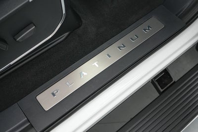 2026 Ford Super Duty F-450 DRW Platinum