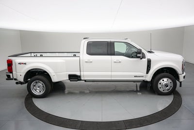 2026 Ford Super Duty F-450 DRW Platinum