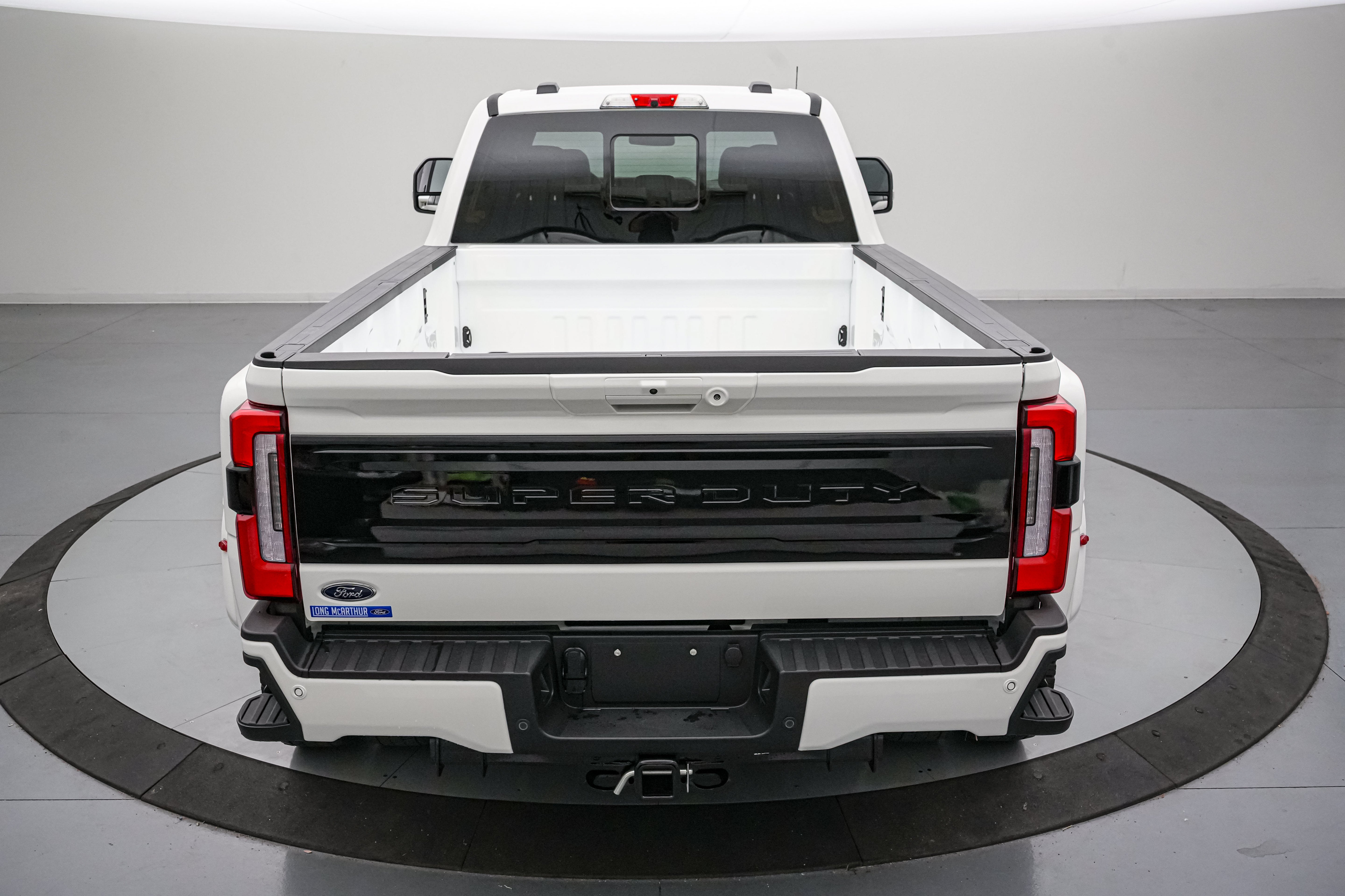 2026 Ford Super Duty F-450 DRW Platinum