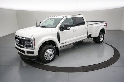 2026 Ford Super Duty F-450 DRW Platinum