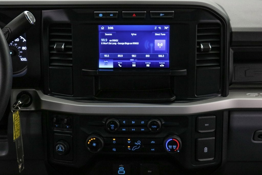 2024 Ford Super Duty F-350 SRW XL