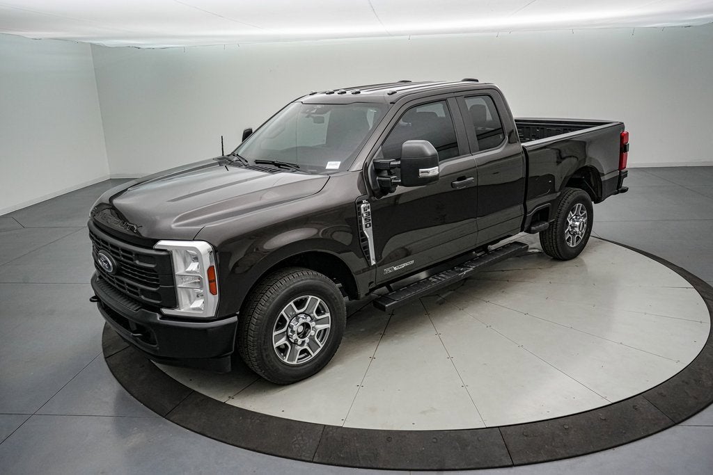 2024 Ford Super Duty F-350 SRW XL