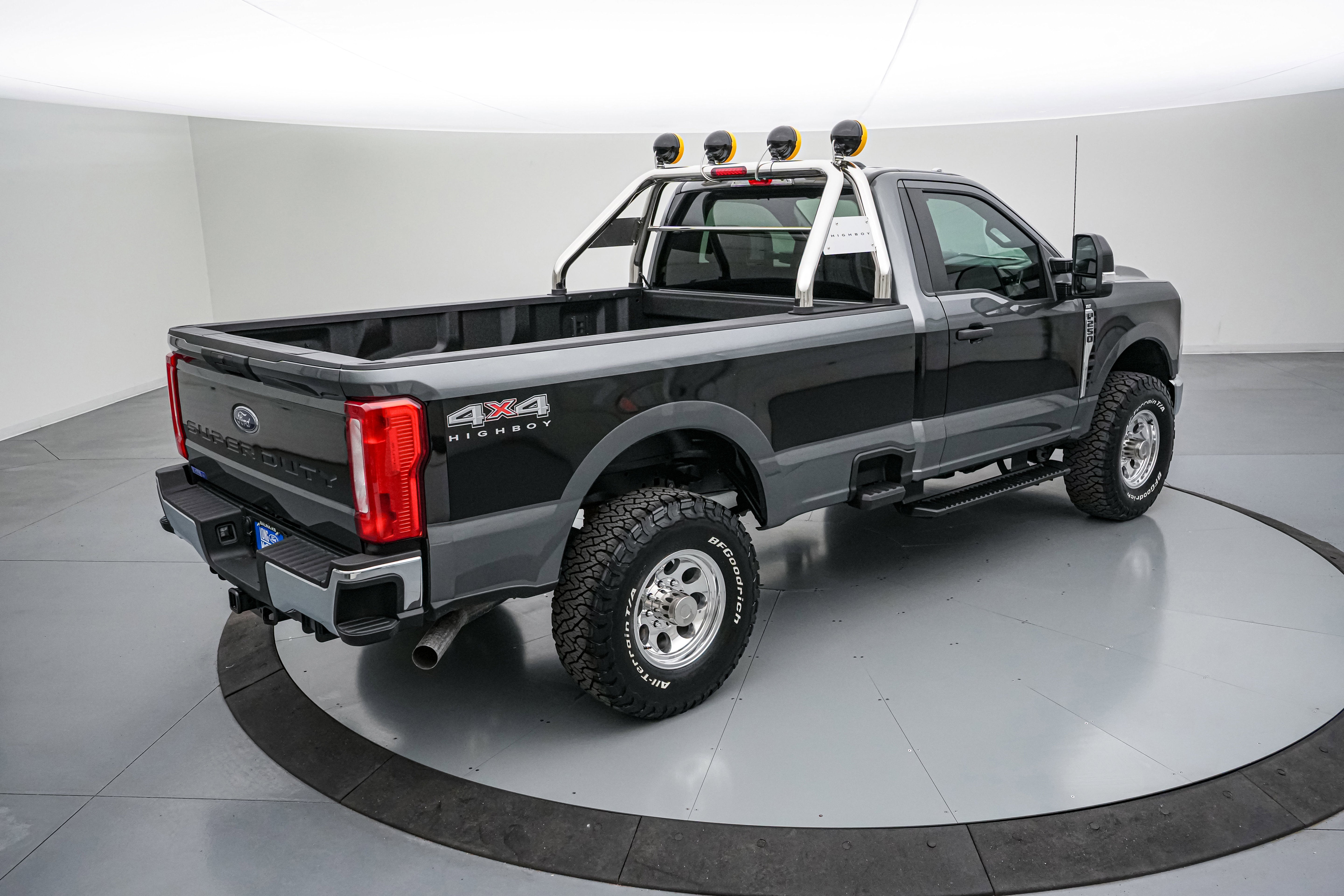 2026 Ford Super Duty F-250 SRW Highboy